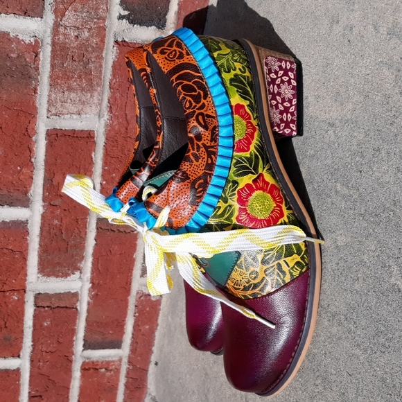 Boho Sz 42 Floral Multicolor Lace Up Ruffle Patchwork Clog Shoes - Picture 4 of 17